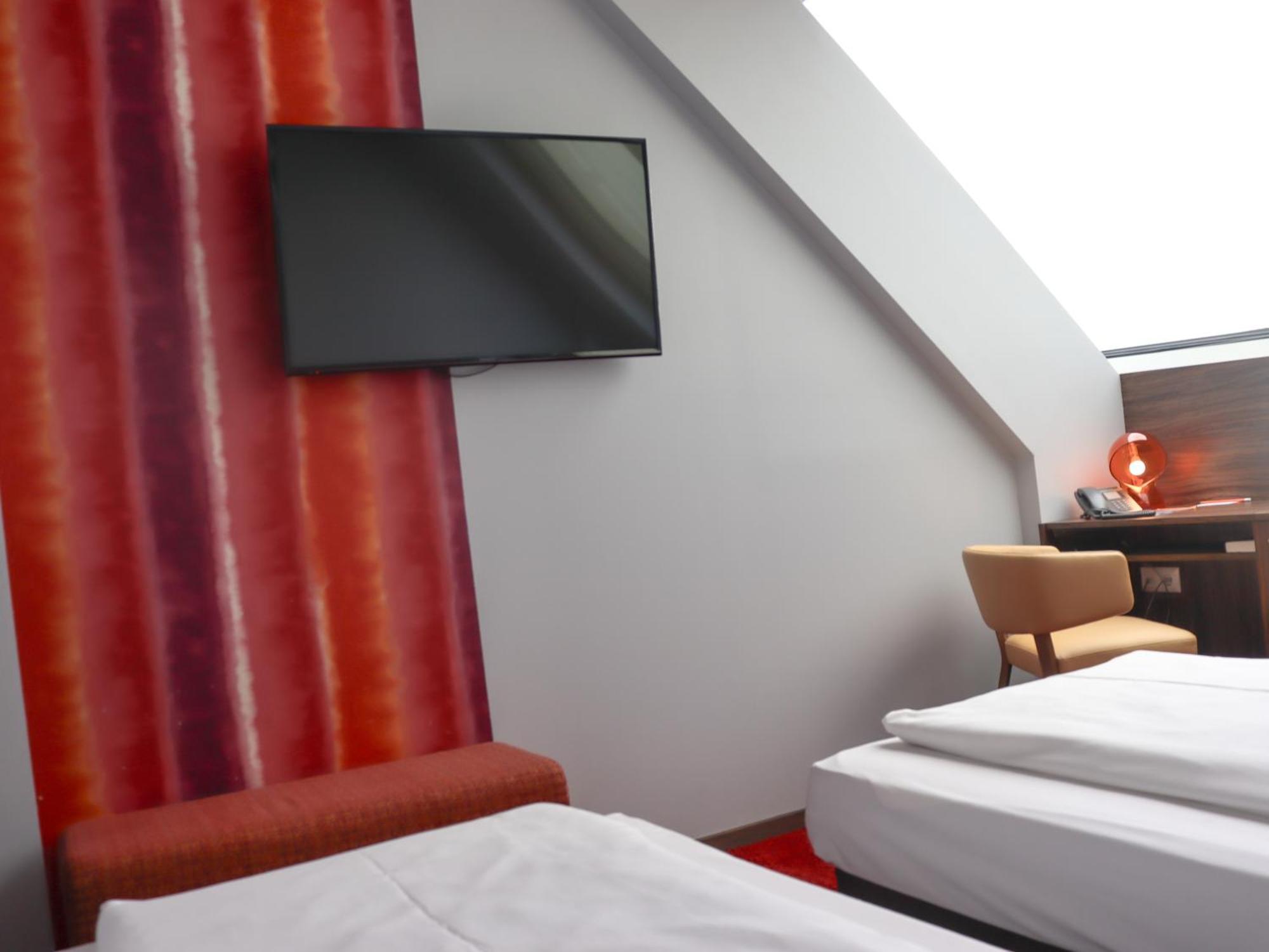 Simm'S Hotel - Cityhotel Next To Metro U3 Wien Ngoại thất bức ảnh