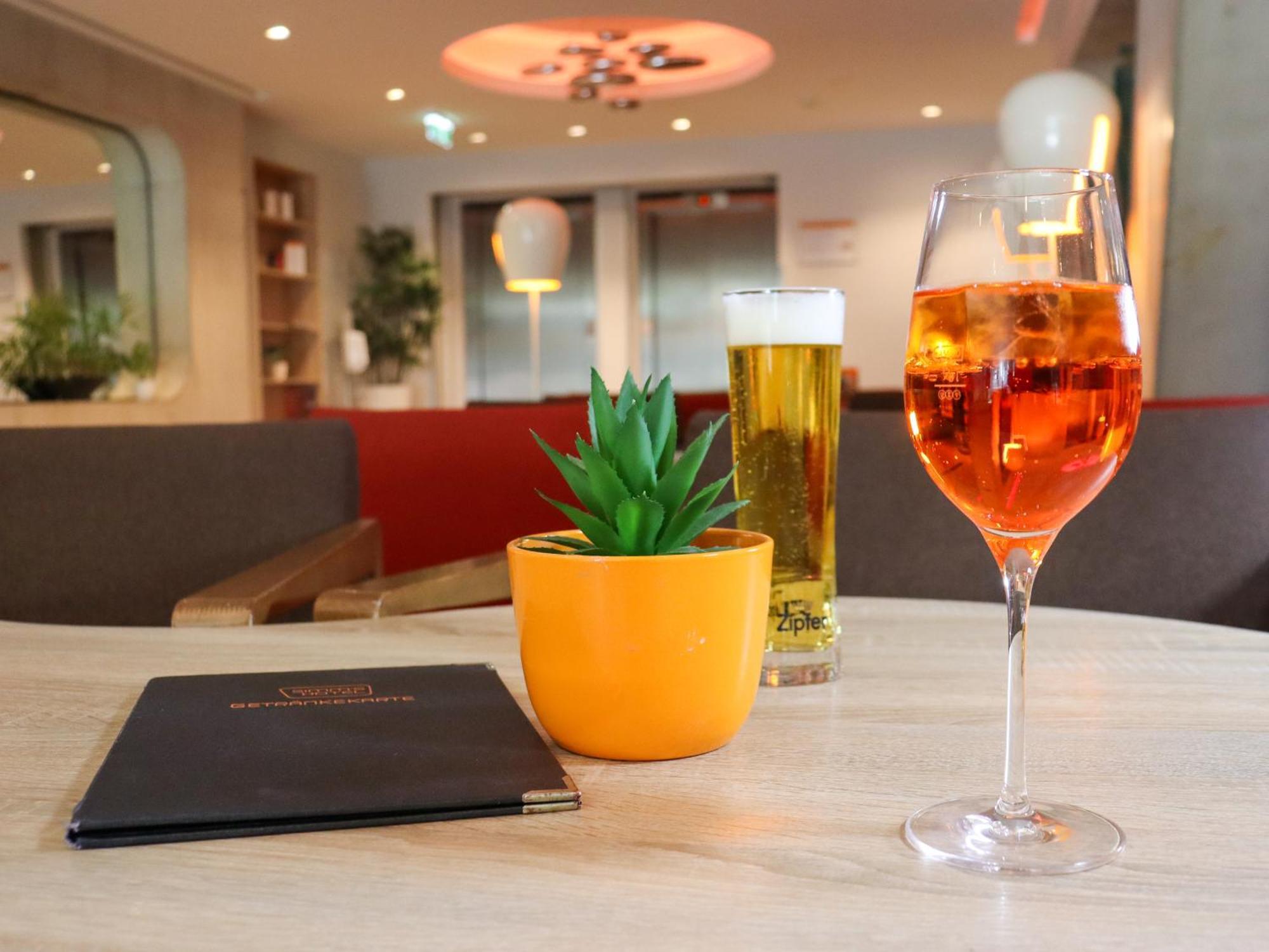 Simm'S Hotel - Cityhotel Next To Metro U3 Wien Ngoại thất bức ảnh